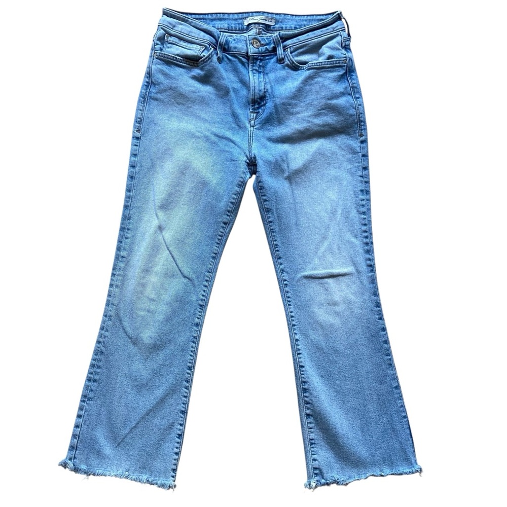 Mavi Anika Ankle flare Style 100488-435 lightwash blue stretchy denim raw hems